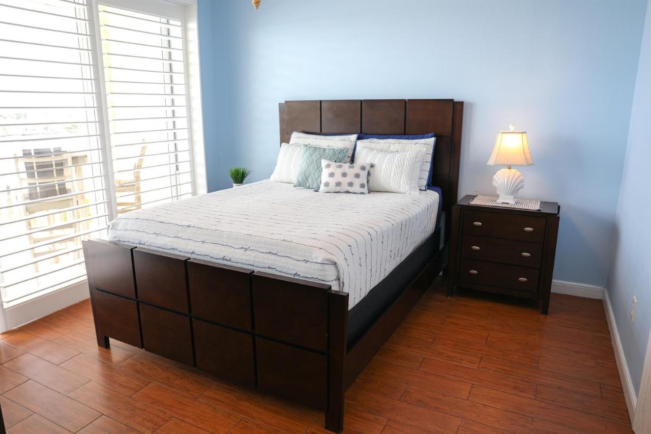 Dolphin Bay In Boca Ciega Resort - 2Br, Pool, Bay View セント・ピーターズバーグ エクステリア 写真