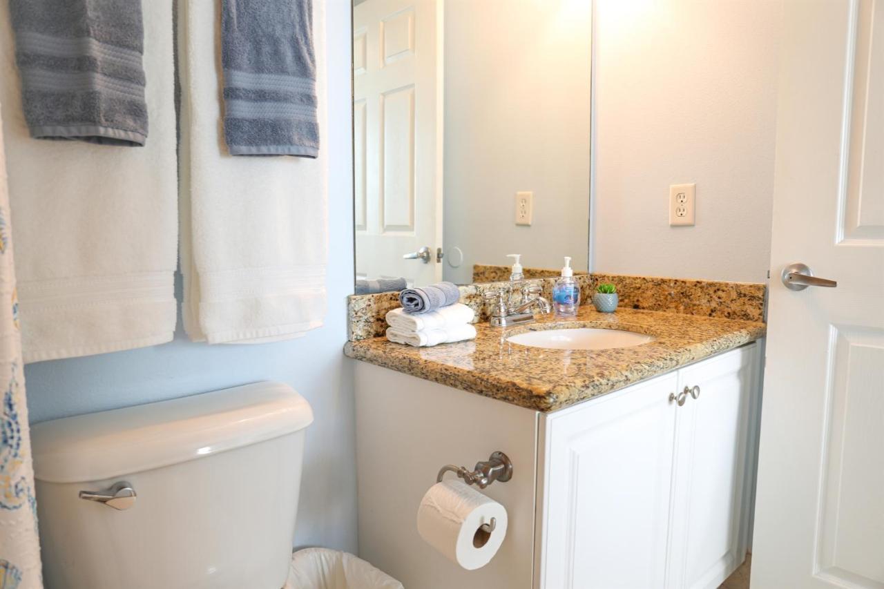 Dolphin Bay In Boca Ciega Resort - 2Br, Pool, Bay View セント・ピーターズバーグ エクステリア 写真