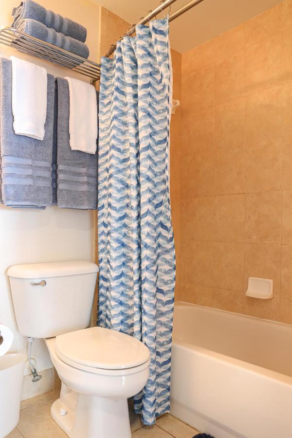 Dolphin Bay In Boca Ciega Resort - 2Br, Pool, Bay View セント・ピーターズバーグ エクステリア 写真